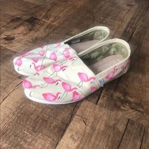 Flamingo TOMS 🦩